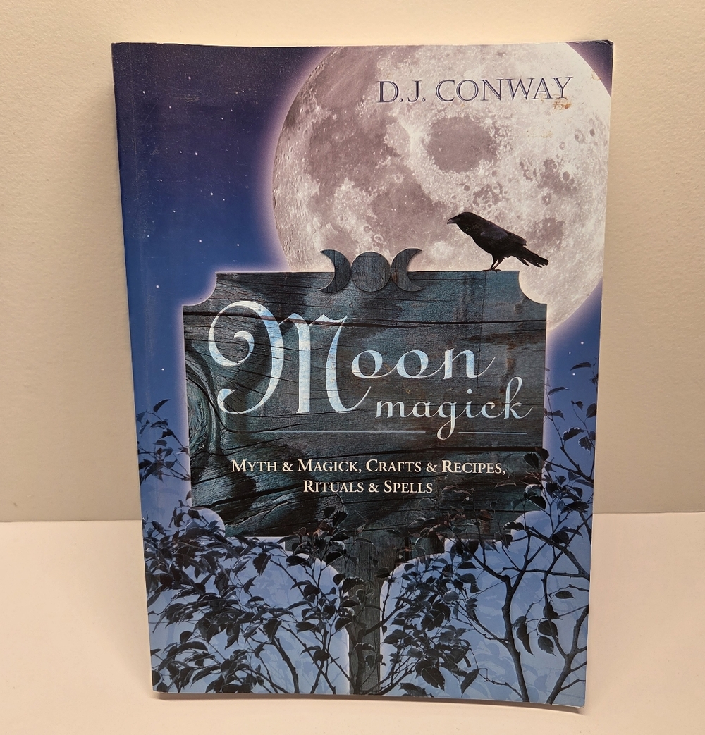 Moon Magick By D.J Conway Soft Cover VGUC Nature Magic Hedge Witch